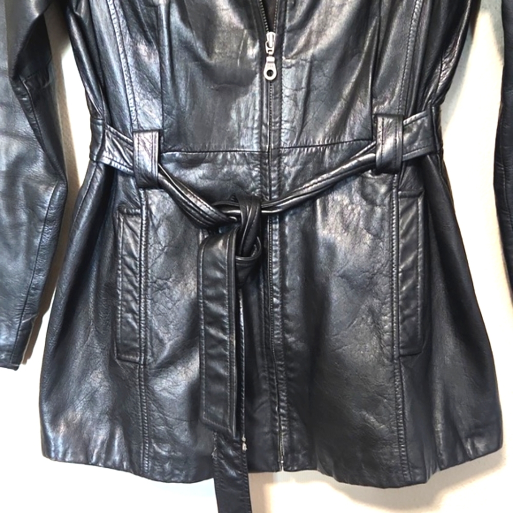 Vintage Jacqueline Ferrar Black Genuine Lambskin Coat Size Small - Picture 3 of 15